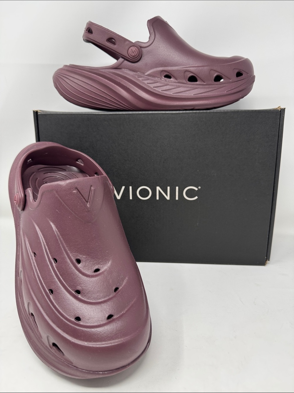 Vionic Wave RX Recovery Clogs Unisex Plum/Burgundy Women’s 8 / Men’s 6